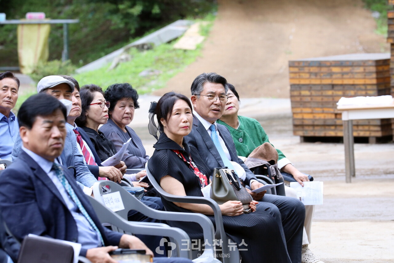 신축 기공 감사예배 모습