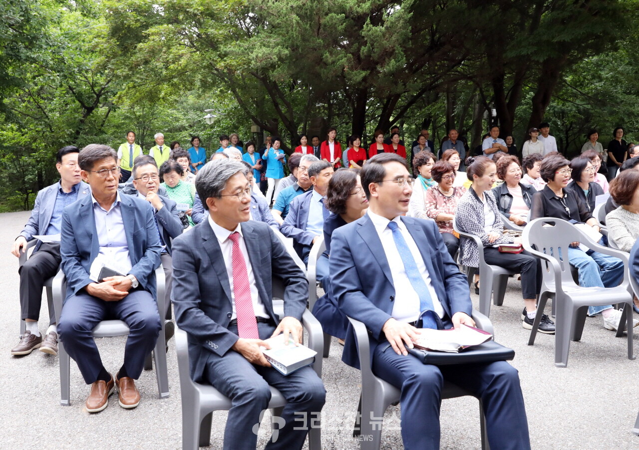 신축 기공 감사예배 모습