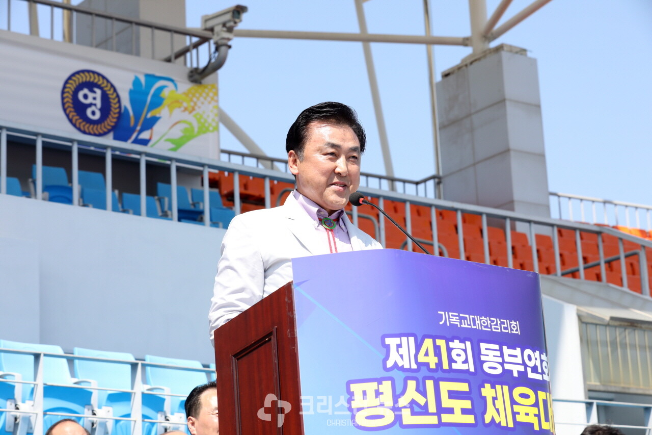 격려사, 박재혁 장로(남선교회전국연합회 회장직전대회장)