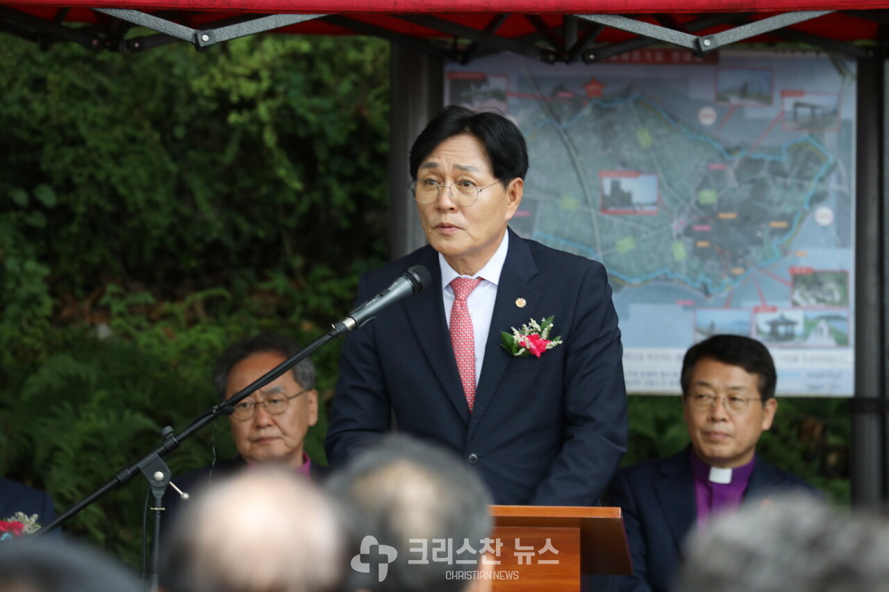 축사, 박용철 강화군수