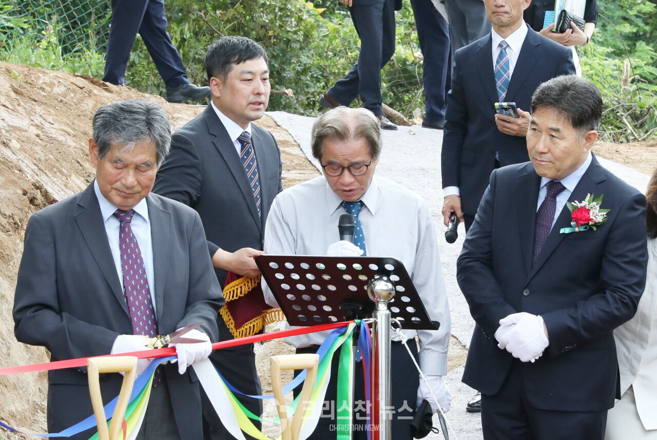 착공을 위한 기도, 김진두 목사(전 감리교신학대학교 총장)