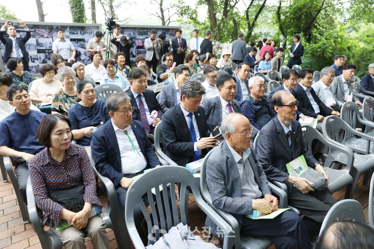 감사예배 전 모습